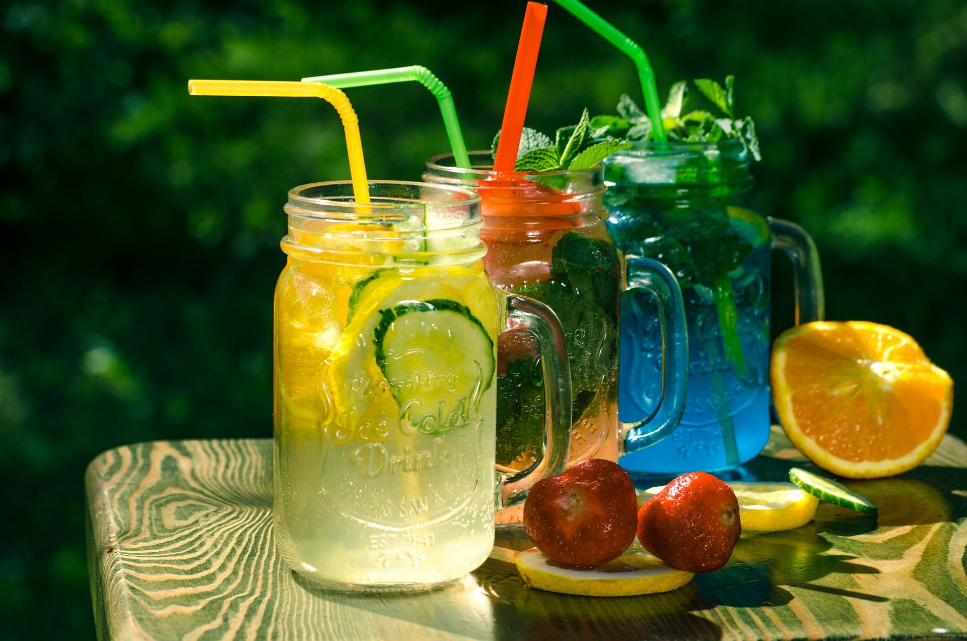 Foto: Tre glass med lemonade